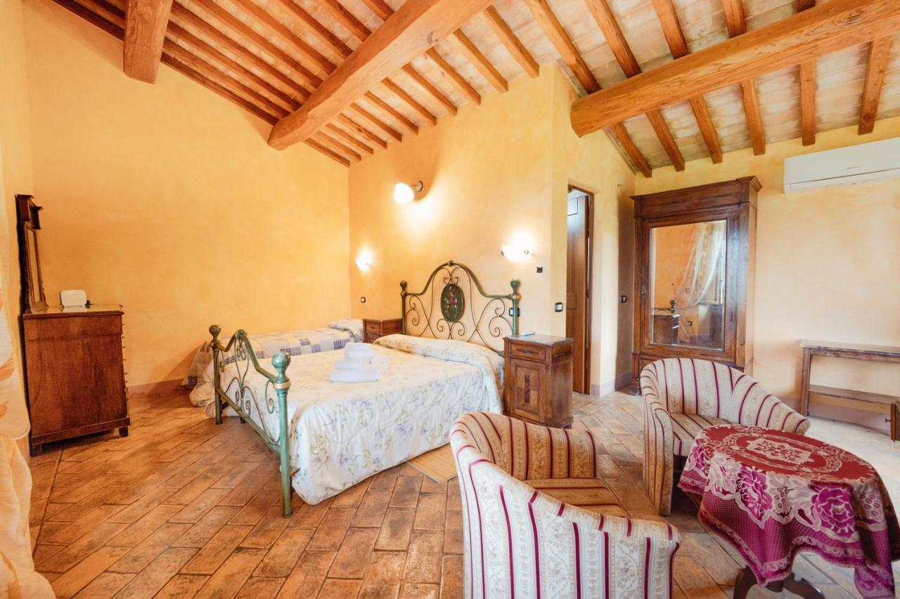 Agriturismo Il Serraglio Montepulciano Stazione Exteriör bild