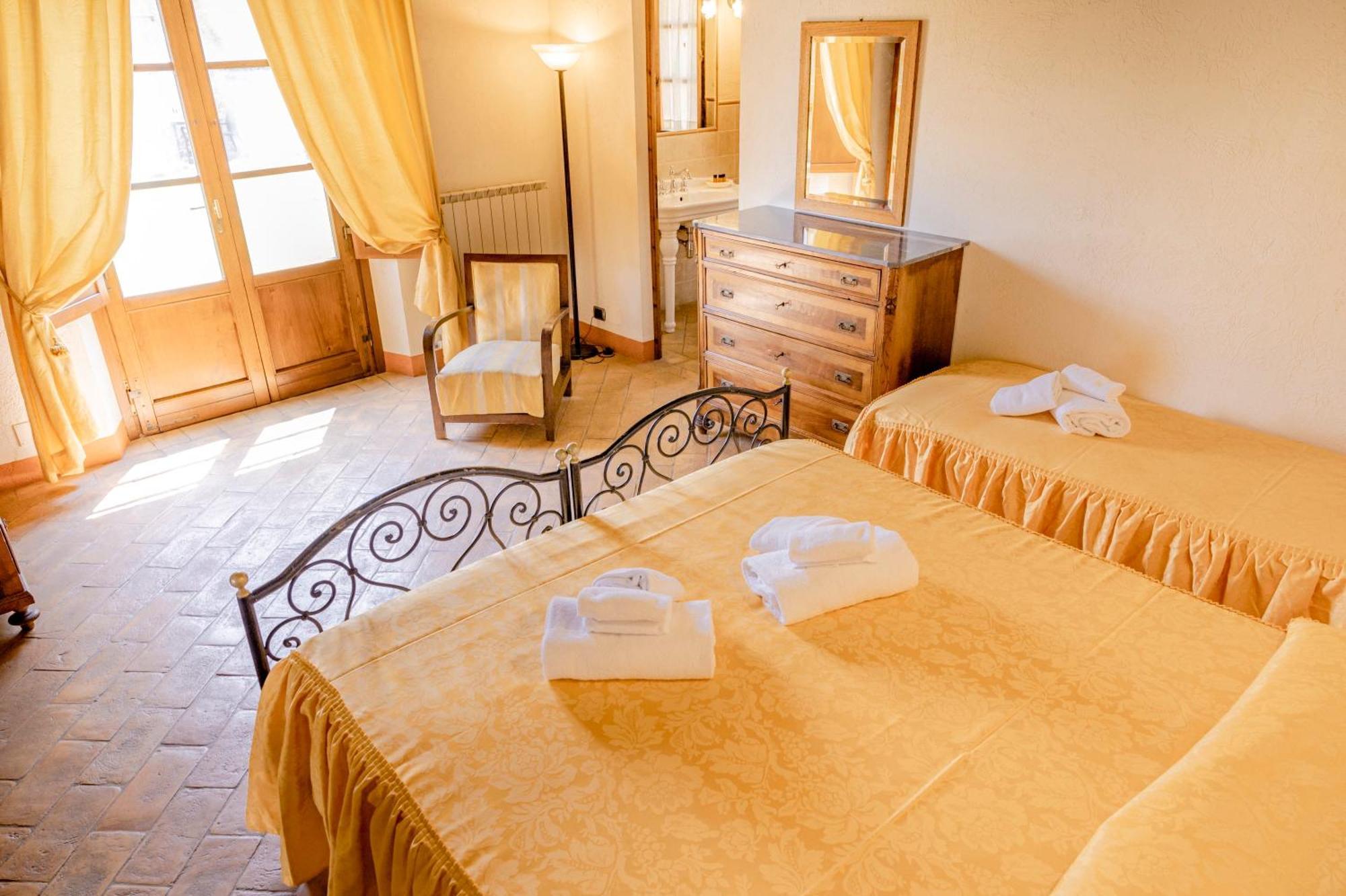 Agriturismo Il Serraglio Montepulciano Stazione Exteriör bild